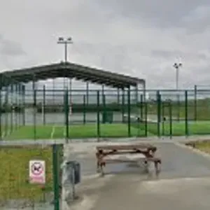Pista de Pádel Pública Municipal de Valcabado.