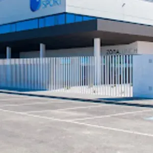 ZONA SPORT - gimnasio y pistas de pádel indoor en Monzón