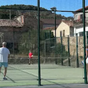 Pista de Pádel Municipal de Orihuela del Tremedal.
