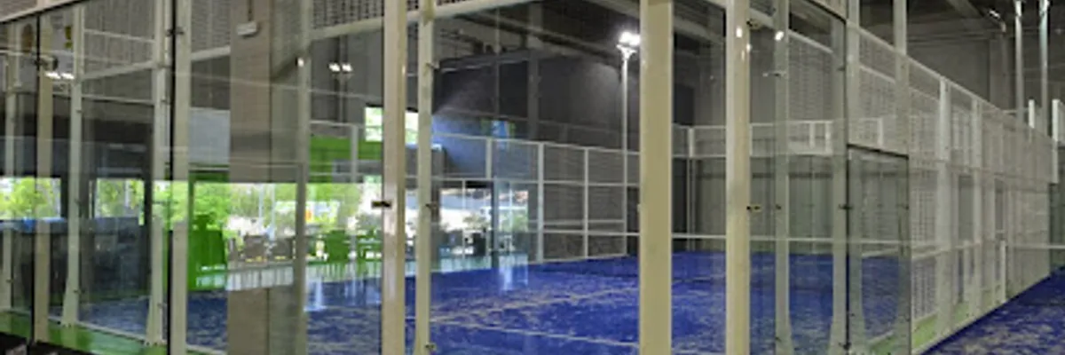 BADALONA INDOOR PADEL CLUB
