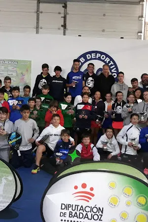 Club Deportivo Padelmerida - 5