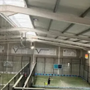 ABOUT THE PADEL BUR ACADEMY