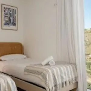 Casa l'aqua sea view pool & free padel